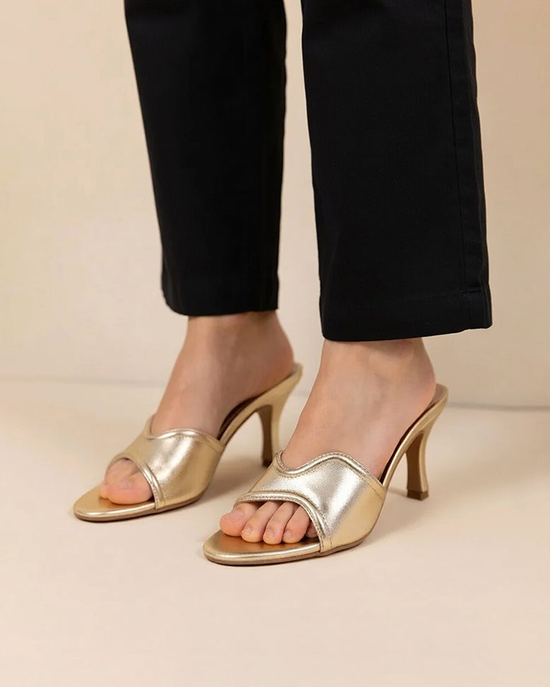 Golden Velvet Heel